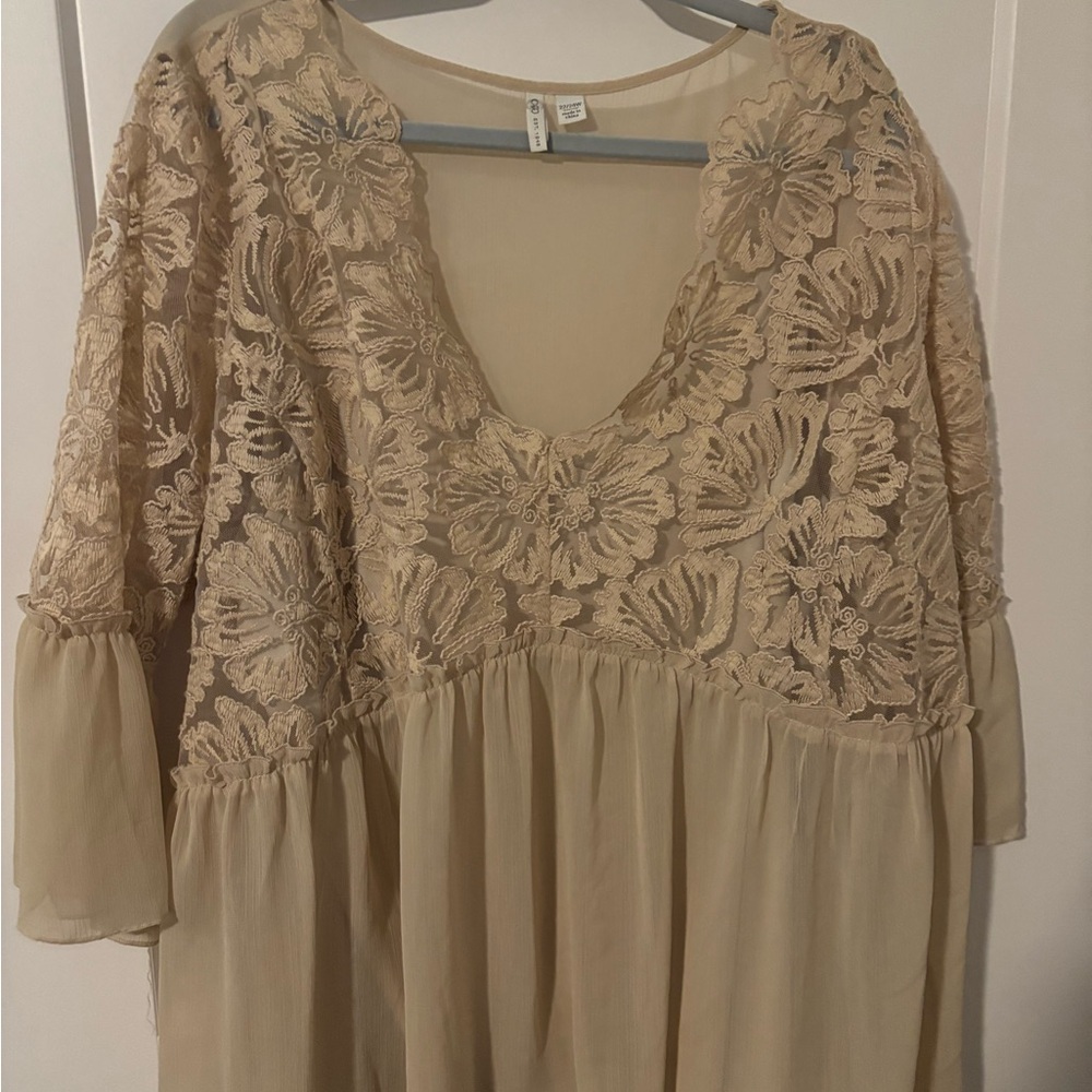 Zara Beige Lace Detail Top